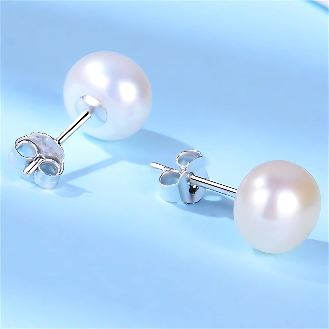 Pure 925 Hallmarked Silver Freshwater Pearl Stud Earrings